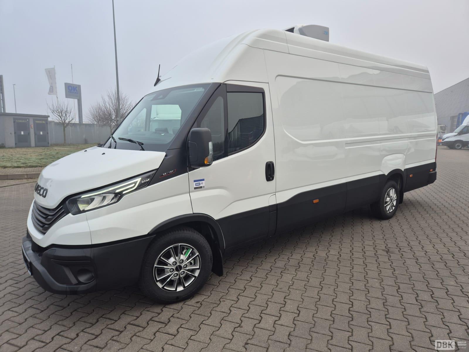 Iveco Daily 35S18H V Furgon chłodnia z agregatem Zanotti Z250 (12462148)