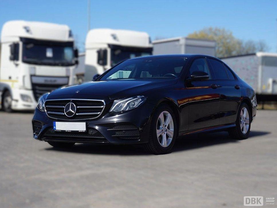 MERCEDES -BENZ E 220 D (32249)